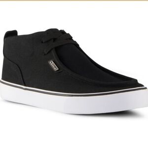 Lugs Strider Chukka black canvas hightop shoes